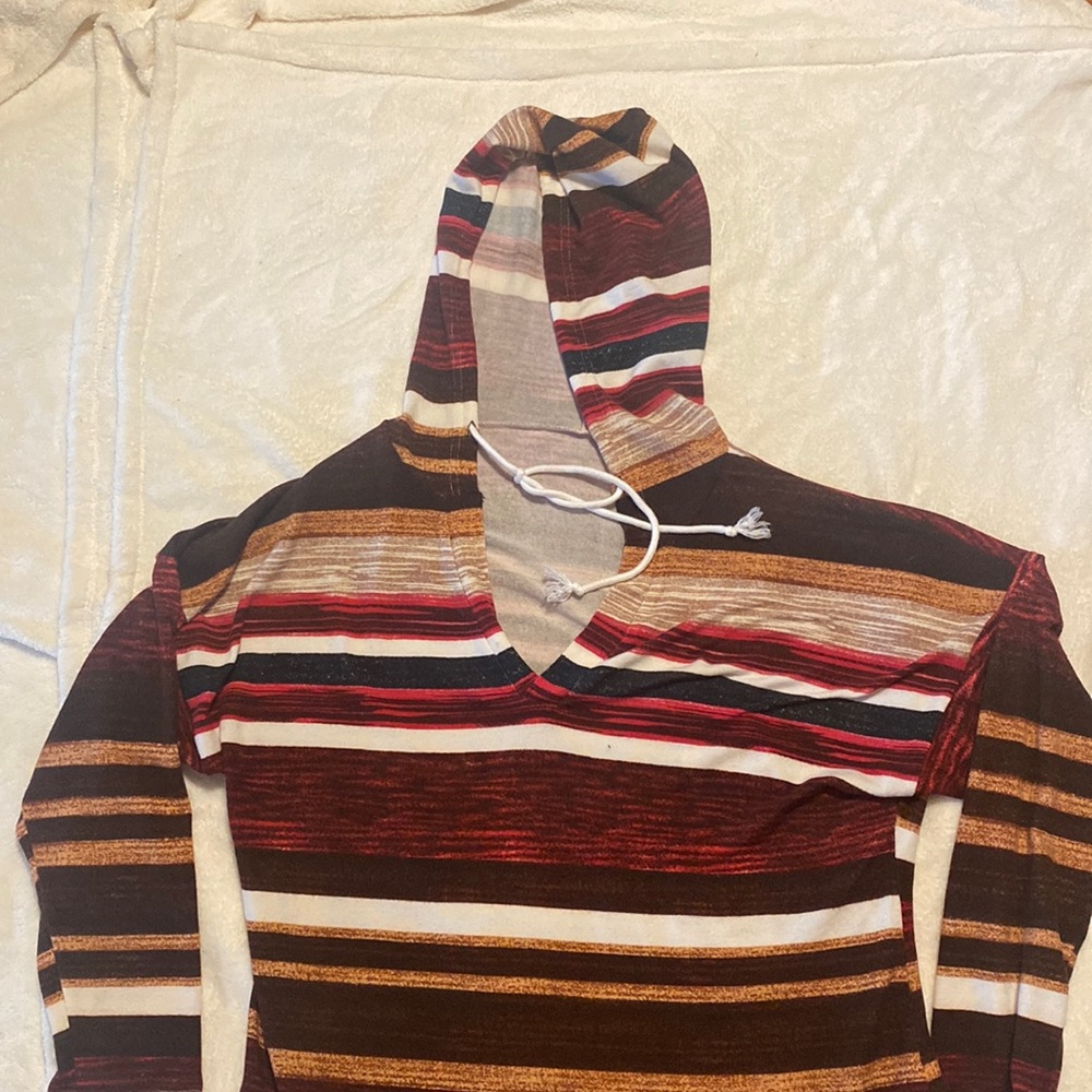 Women’s hooded top